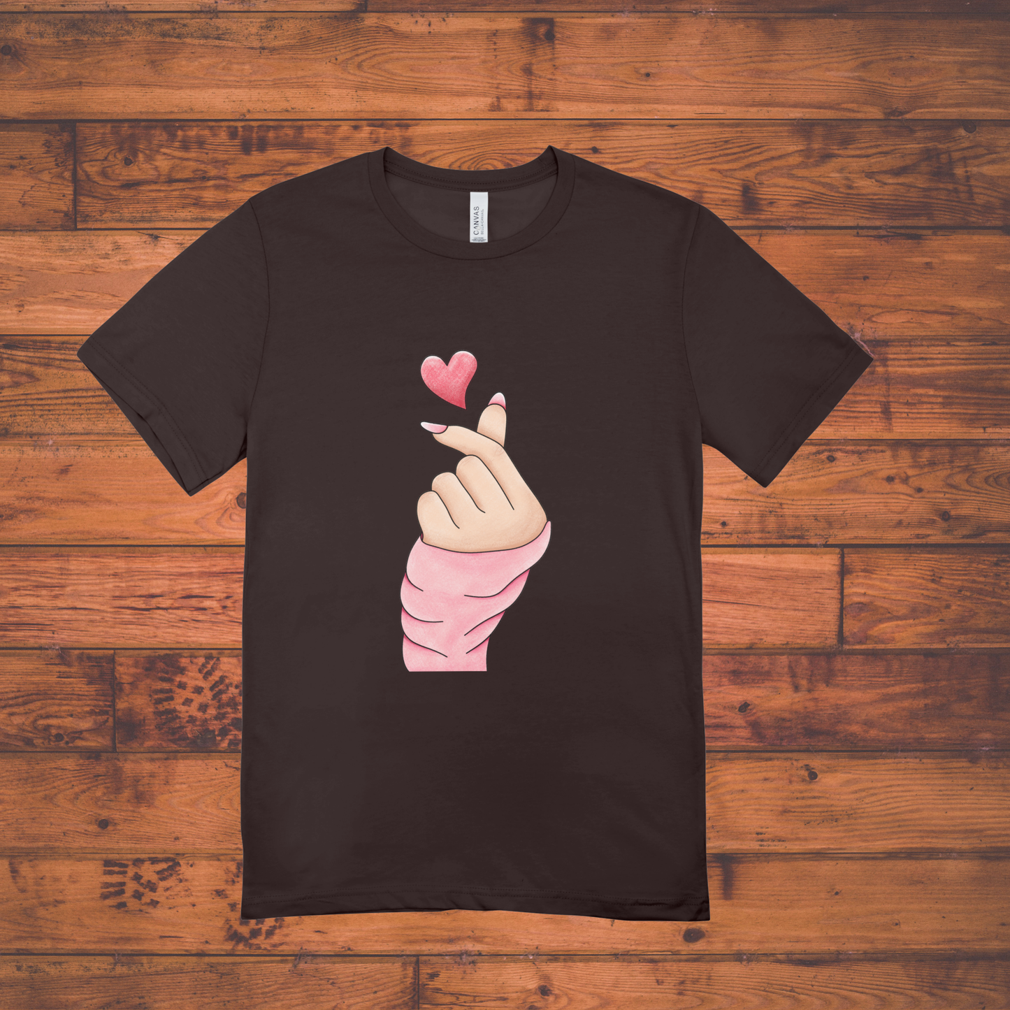 "K-Finger Heart Graphic Tee – Soft Style, Bold Heart"