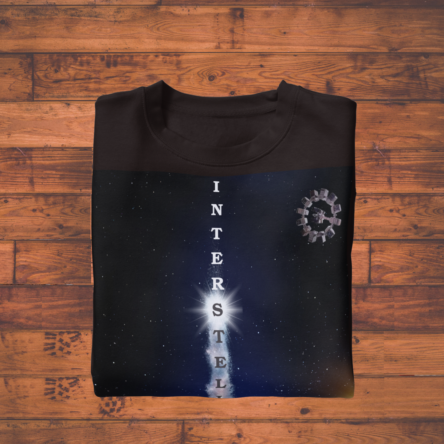 “Interstellar Ascend” – Tribute Tee for Nolan’s Sci-Fi Masterpiece
